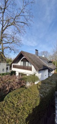 Einfamilienhaus in bester Lage in Dellbrück - Strunden. Eine Grünoase , die man nur selten findet