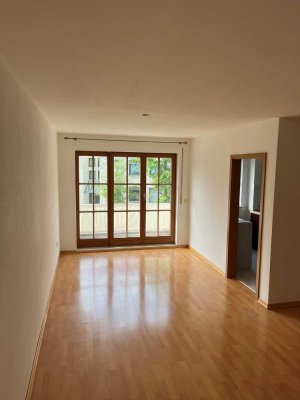Schöne 2 Zimmerwohnung nahe Augsburg