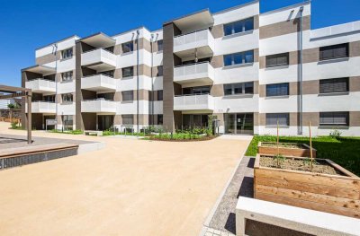 Helle gut geschnittene 2. Zi Wohnung mit Einbauküche, Balkon und TG Stellplatz