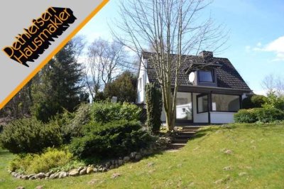 Idyllisch gelegenes Einfamilienhaus mit leichter Hanglage und Waldblick am Ortsrand von Dörpling