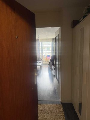 Attraktive 1-Raum-Wohnung mit EBK und Balkon in München