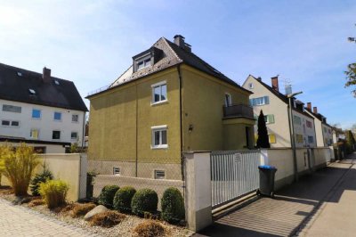 Vermietetes 3-Familienhaus mit tollem Grundstück in wunderschöner Lage von Dachau Süd!