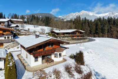 Exklusives Tiroler Bergchalet mit Kaiserblick in Ruhelage (03562)