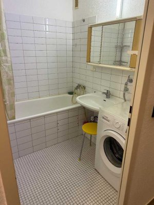 Helle 3-Zimmer Wohnung mit Balkon in Hamburg-Schnelsen