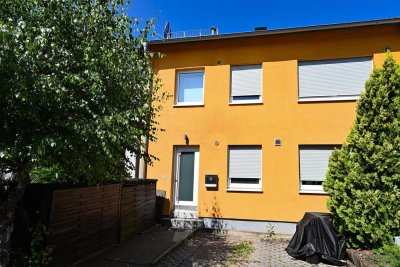 Ruhiges Familienidyll in Karlsruhe-Nordweststadt: Gepflegtes Reihenmittelhaus in Top-Lage