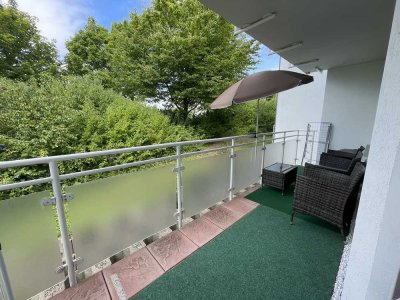 Schöne und modernisierte 3-Zimmer-Hochparterre-Wohnung mit Balkon in Hildesheim