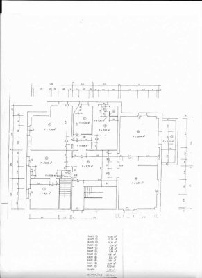 Schöne 4,5-Zimmer-Wohnung in einem stilvollen Dreifamilienhaus in Striesen-Ost