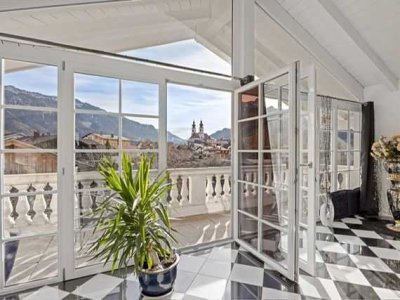 Einzigartige Dachgeschoss-Wohnung  in Aschau mit traumhaftem Blick auf die Kampenwand