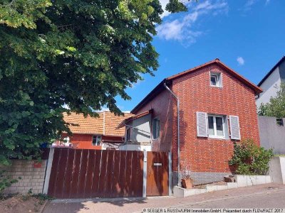 Gemütliches, individuelles Haus mit Scheune und großem Garten - Mehr Platz als man zuerst annimmt!