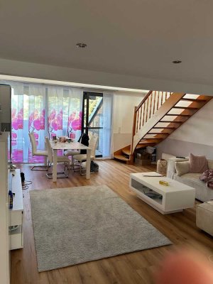 Dachgeschoss/Maisonette mit Dachterrasse ab September am Stadtgarten