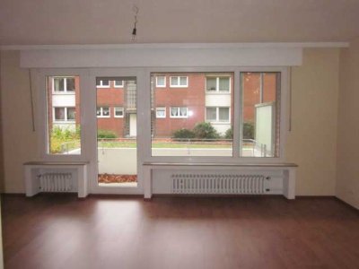 4-Zimmerwohnung im EG mit Balkon
