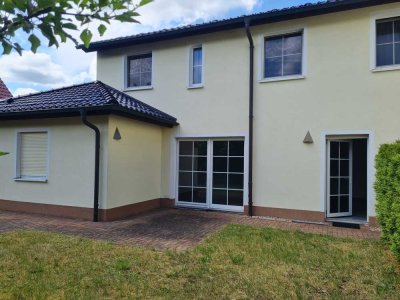 Stilvolle 3,5-Zimmer-Wohnung in Berlin Buch (Pankow)