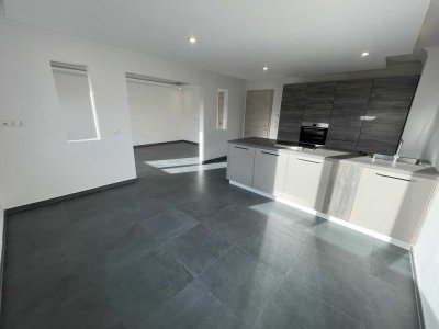 2-3 ZKB Exclusive Traumwohnung saniert Bestlage Neustadt Balkon Fußbodenheizung