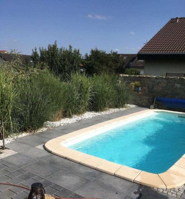 Rarität - hochwertiges Einfamilienhaus mit Pool - ohne Käuferprovision