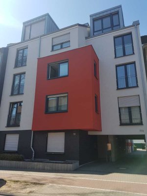 Neuwertige 3-Zimmer-Wohnung mit großer Terrasse, Einbauküche & Stellplatz – Provisionsfrei