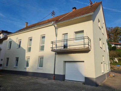 Großzügige 3 Raum Wohnung