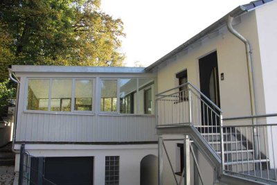 Schöne 3,5-Raum-Wohnung mit gehobener Innenausstattung in Ergoldsbach