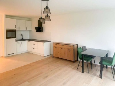 Top Renidte! Frisch renoviertes 1-Zimmer-Apartment mit exklusiver Ausstattung im Freisinger Norden