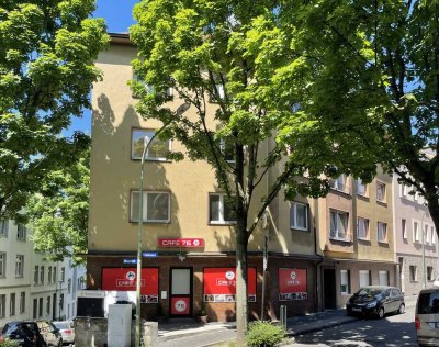 ERSTBEZUG nach Renovierung 3-Zimmer-Wohnung ab September