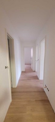 sanierte 2-Zimmer Wohnung mit Blick auf den Schlossgarten