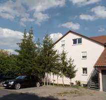 Schöne 4-Zi Wohnung mit Balkon, Garage und Gartennutzung in Uffenheim