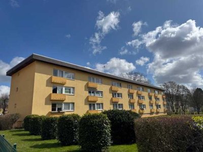 Wohnen in Lübeck St. Gertrud / Marli / 2,5 Zi./65m² / Hochparterre, modernes Vollbad mit Fenster