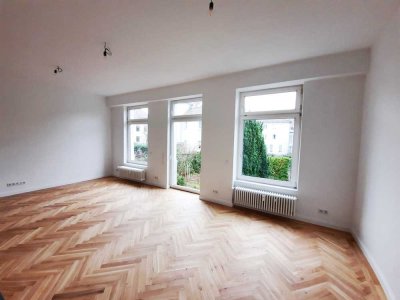 ### WOHNEN MIT STIL! SANIERTE ALTBAUWOHNUNG AM WOOG  MIT GROSSER TERRASSE UND LOGGIA ###