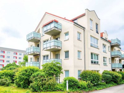Vermietete 2-Zimmer-Dachgeschosswohnung im „Thäterhof“ in Dresden-Übigau zu verkaufen