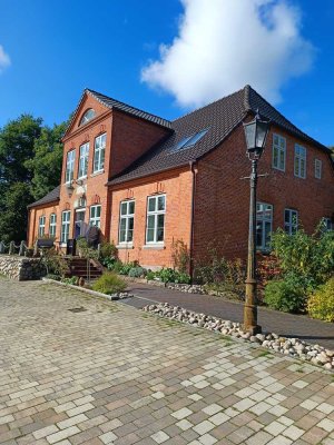 Seltene Gelegenheit!  Exklusive Eigentumswohnung im Historischen Herrenhaus