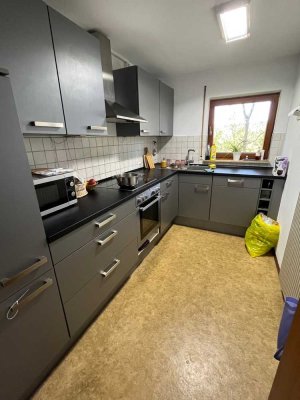 Schöne 2 Zimmer-Wohnung mit Balkon in ruhiger, stadtnaher Lage von Kirchheim