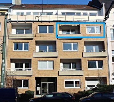 Sonnige 2 1/2-Zi.-Wohnung mit Loggia und Balkon in D-Oberkassel
