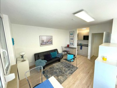 kurzfristig verfügbar! charmantes, möbliertes 1-Zimmer-Appartment mit tollem Ausblick (Augsburg)!
