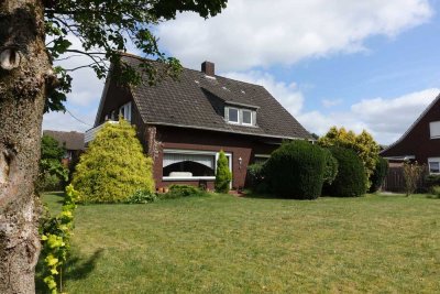 Charmantes Einfamilienhaus mit großem Grundstück in ruhiger Lage