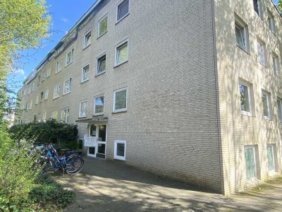 Modernisierte Familien-Wohnung zur Miete in Wedel - Wentzel Dr.