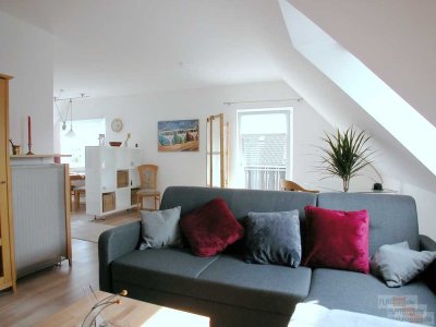 FLATmix.de / Komplett möblierte, helle Wohnung mit offene Küche...