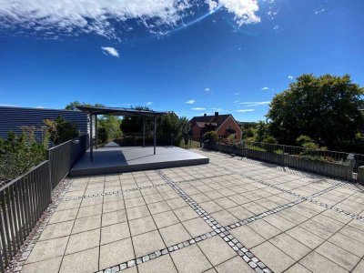 Zentral gelegene 4-Zimmer Wohnung mit XXL-Dachterrasse in Starnberg