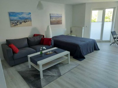 Helle und voll möblierte 1-Zimmer-Wohnung mit Balkon und EBK in Speyer.