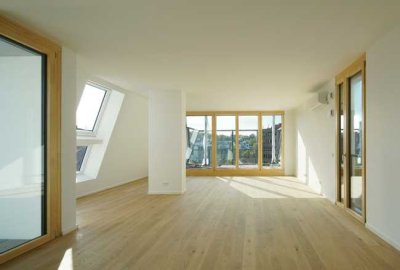 Wohntraum mit großer Sonnenterrasse | Studio-Wohnung nahe Main, EZB & City in Sachsenhausen-Nord