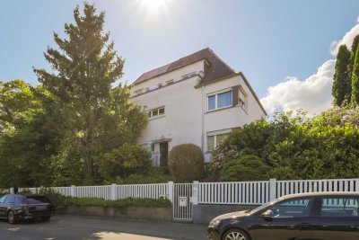Heute für später kaufen: Elegante Stadthaus-Doppelhälfte mit Charme und schönem Garten!