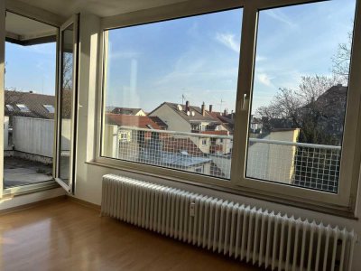 Gepflegte 2-Zi-Whg mit Balkon und Weitblick in Toplage S-West –Hasenbergsteige