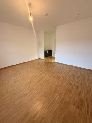 Erstbezug nach Sanierung: 1 Zi. Wohnung in direkter Uni-Nähe