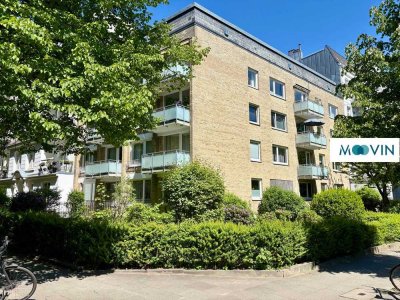 Traumhafte und komplett sanierte 3-Zimmer-Wohnung mit EBK in Eppendorf
