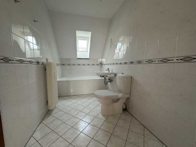 Freundliche 3-Zimmer-Dachgeschosswohnung in Mülheim an der Ruhr