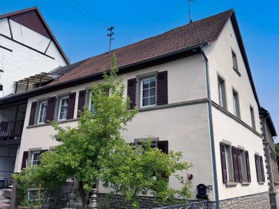 Traumhaftes Einfamilienhaus mit großem Grundstück, Scheune, Brunnen in Jeckenbach – provisionsfrei!