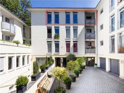 Kernsanierte 2,5-Zimmer-Wohnung mit Balkon und großer Wohnküche in München-Maxvorstadt