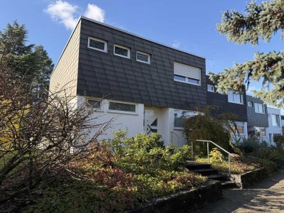 GERLINGEN - REIHENECKHAUS MIT GROSSZÜGIGEM GRUNDSTÜCK, FREI AB FRÜHJAHR 2026!