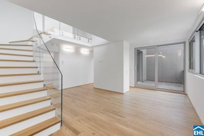 Traumhafte Dachgeschoßwohnung in saniertem Altbau: 5 Zimmer-Maisonettewohnung mit Terrassen