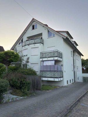 Helle 3-Zimmer-Maisonettewohnung mit Balkon in Stuttgart-Plieningen