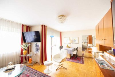 Helle 2-Zimmer-Eigentumswohnung mit Balkon und dem dazugehörigen Blick ins Grüne