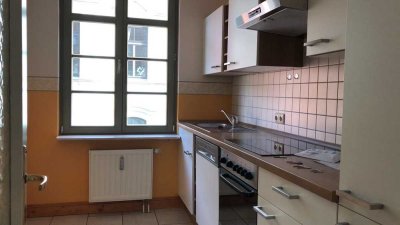 2,5  Zimmer, EBK, Stellplatz, Holzboden,Südwestbalkon, Innstadt